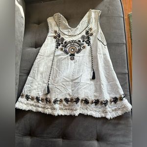 Embroidered Floral Tank